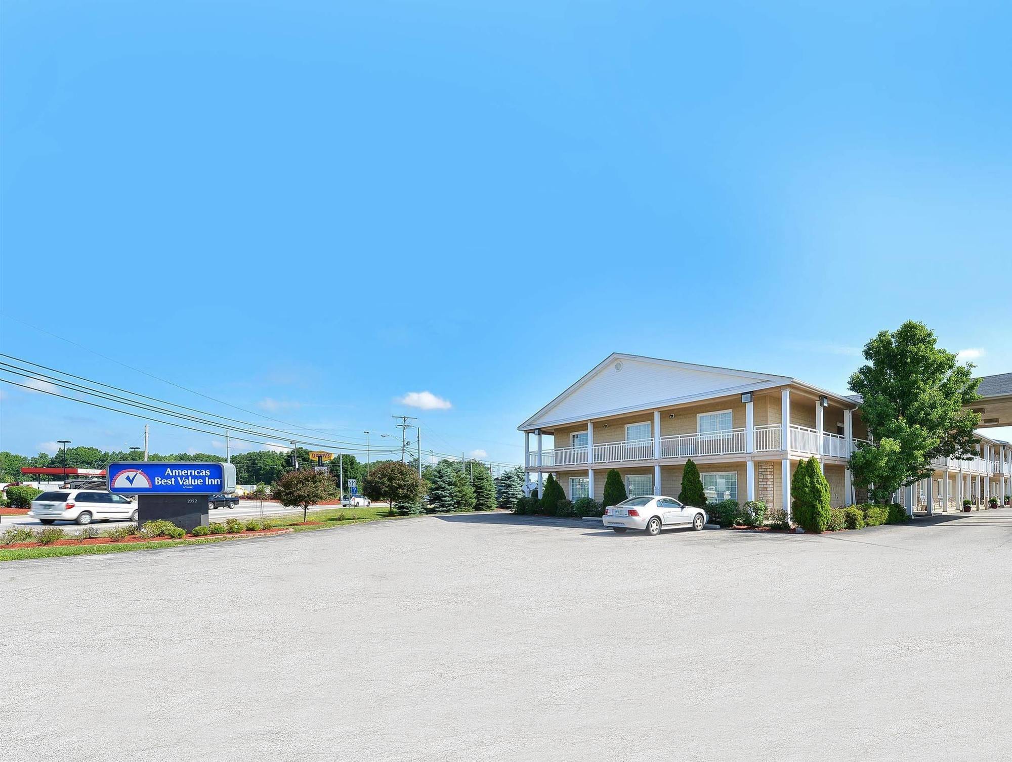 Americas Best Value Inn Ashtabula/Austinburg Esterno foto