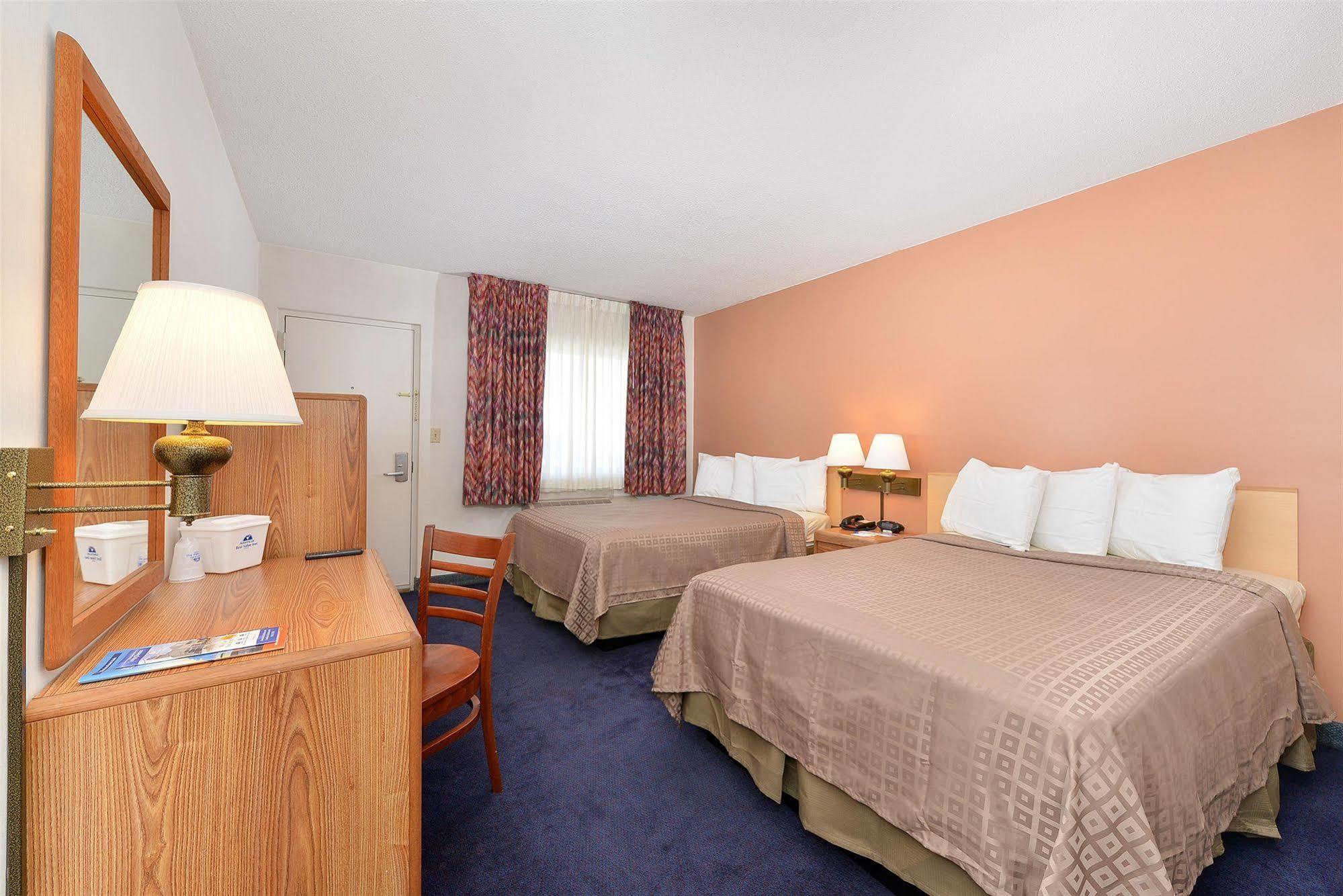 Americas Best Value Inn Ashtabula/Austinburg Esterno foto
