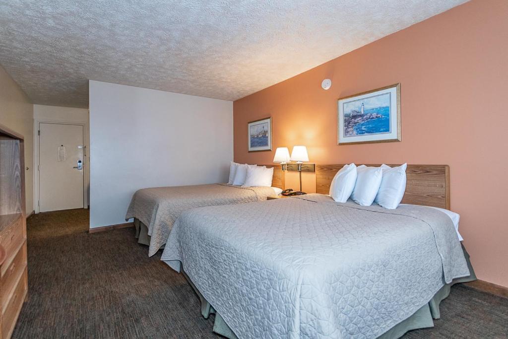 Americas Best Value Inn Ashtabula/Austinburg Esterno foto